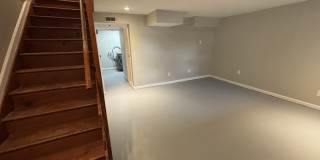 1511 Retreat Street Gallery 7