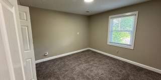 Private Duplex Style 2-bedroom! Gallery 9