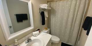 289-291 King Gallery 14