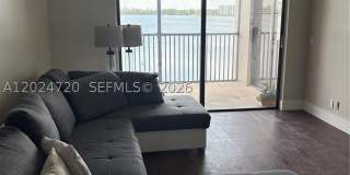 111 Lake Emerald Dr Gallery 11
