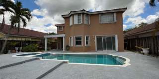 16461 SW 100th Ter Gallery 1