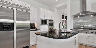 50070 Via De Moda Gallery 9