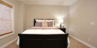 Furnished 2 Bedroom Townhome in Pooler Gallery 21