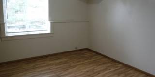 210 High Park Way Gallery 32