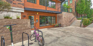 Redmond Square Gallery 11