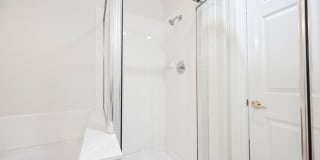 Gated Community townhome, with private garage Gallery 38