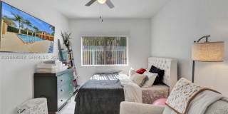 1315 N Santa Catalina Cir Gallery 31