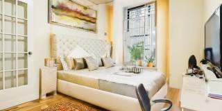 201 E 84th St Gallery 3