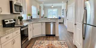 Cardinal | 4 Bed 2.5 Bath | Garage | 1895 sf | $2959-$3255 | 8, 9, 10, 12, 14, and 15 month lease terms Gallery 225
