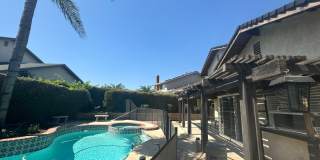 PERFECT 3 bedroom 2.5 bath Pool Home! Gallery 12