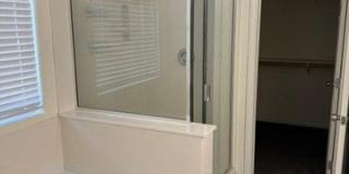 320 Point Loma Avenue Gallery 17