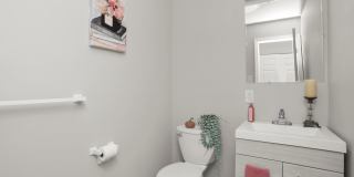 Fully Renovated Modern Apartments Gallery 17