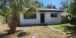 Charming 2 bedroom 1 bathroom Holly Hill home Gallery 14