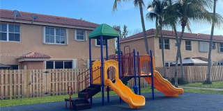 8423 NW 138th Ter Gallery 21