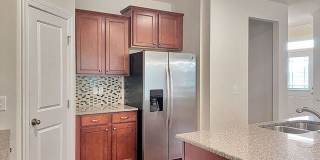 Room in 3 Bedroom Home at Pecan Ridge Dr Gallery 20