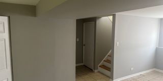 Don't wait --must see! 4Bd, 2Ba Gallery 7