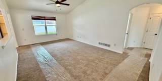 Move-In Ready Ranch in Wellington with Fresh Updates Gallery 6