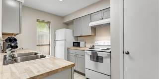1520 Hawk Tree Drive Gallery 7