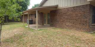 Cozy! Three Bedroom Home in White House ISD! Gallery 23