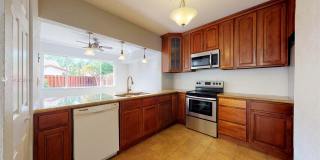 11262 SW 74th St Gallery 1