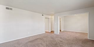 Wilshire Apartments Gallery 3