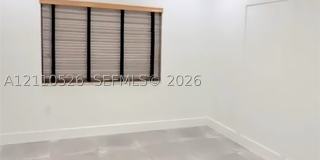 15677 SW 20 St Gallery 1