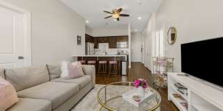 1026 Foster Avenue Gallery 36