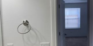 3 BEDROOMS SINGLE LEVEL HOME Gallery 18