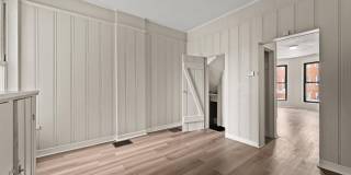 225 N LUZERNE Avenue Gallery 13