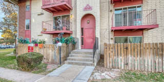 1 MONTH FREE!! 2B/1B Upper Level Condo in Cottonwood Villas - Available NOW! Gallery 20