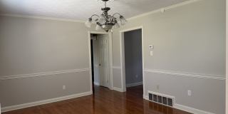 Gorgeous & Spacious Home Now Available Gallery 9