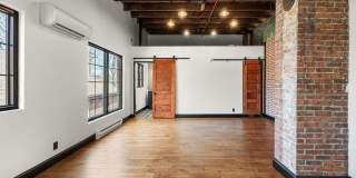 Thiel on 9th Gallery 15