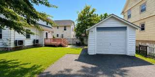 432 Beach Avenue Gallery 2