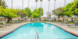 1600 W. 5th St. Gallery 1