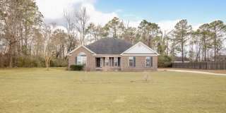 1613 Hucknall Place Gallery 1