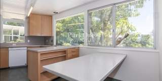 Single-level mid-century home in the heart of Orinda! Gallery 8