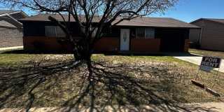 2206 Lyndale Dr Gallery 1