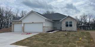 Beautiful, brand-new, 3-bedroom, 2-bath home in Nixa with a 3-car garage. Gallery 1