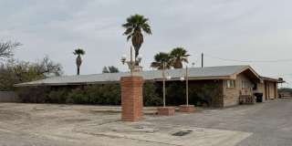 777 Clouse Gallery 1