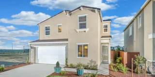 Charming 4BR House in Roseville Gallery 1