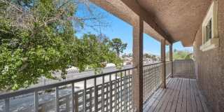 2571 Vegas Valley Drive Gallery 14