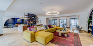 The James Gallery 12