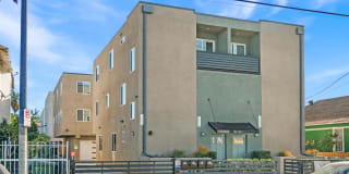1820 Orchard Avenue - 1822 Gallery 1