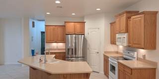Gorgeous 3 Bedroom Home in SunRiver 55+ Community! Gallery 3