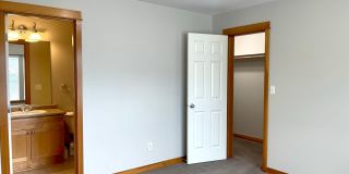 Desirable Downtown Poulsbo Place condo Gallery 12