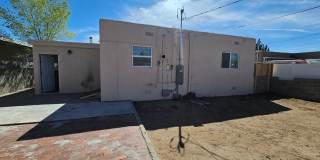 2 Bed WITH OFFICE 1 Bath AND WASHER/DRYER HOOK UP! Gallery 14