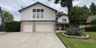 5 bedroom, 3 bathroom home in Roseville, CA! 434 Taggert Ct Gallery 1