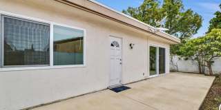 "Rare Single-Story Remodel: Modern 3BR End-Unit in University Park Gallery 66