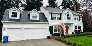 Stunning Custom Home in Sought After Camas Neighborhood Gallery 1