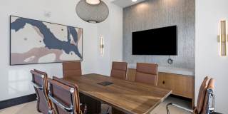 The Hadley Gallery 21